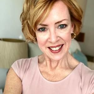 Meet your Posher, Becky